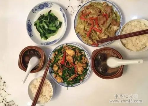 不能吃剩飯剩菜